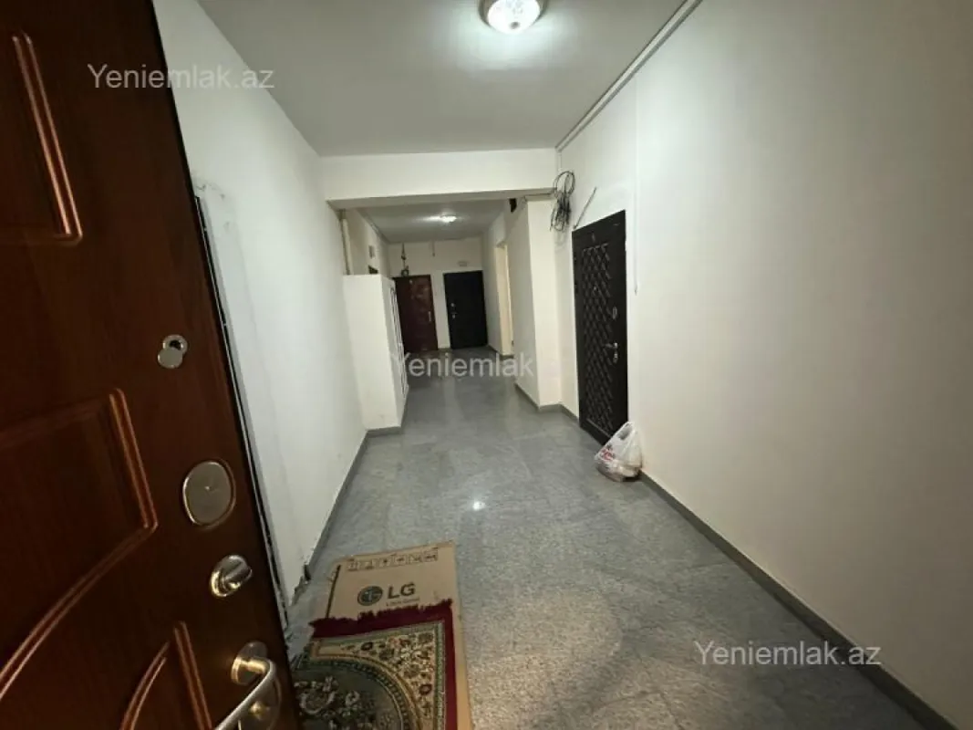 Satılır 3 otaqlı yeni tikili 90 m²