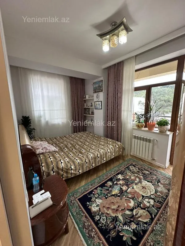 Satılır 3 otaqlı yeni tikili 90 m²