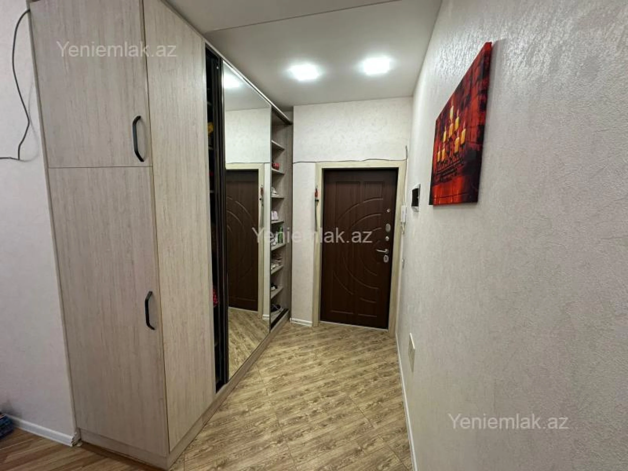 Satılır 3 otaqlı yeni tikili 90 m²
