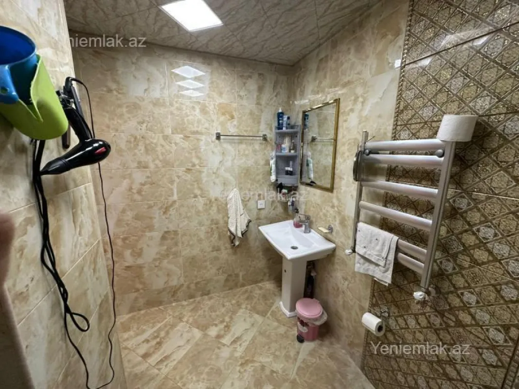 Satılır 3 otaqlı yeni tikili 90 m²