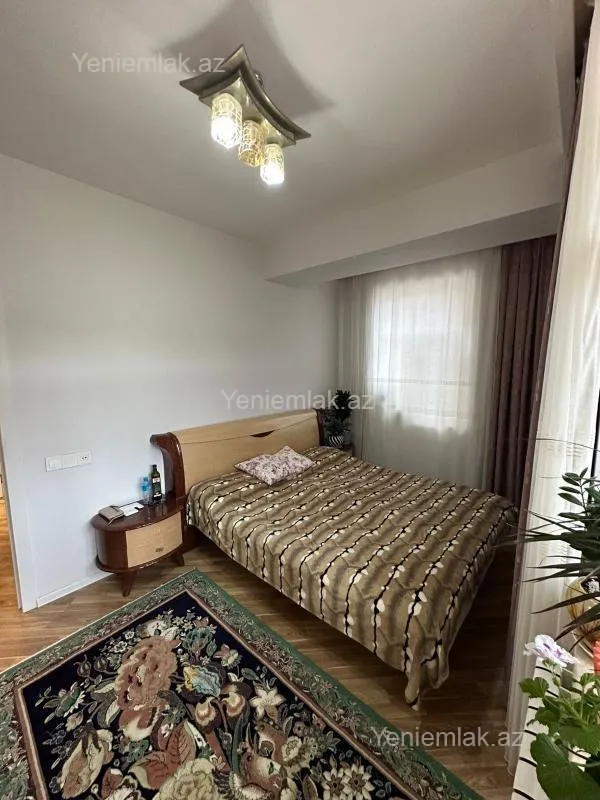 Satılır 3 otaqlı yeni tikili 90 m²