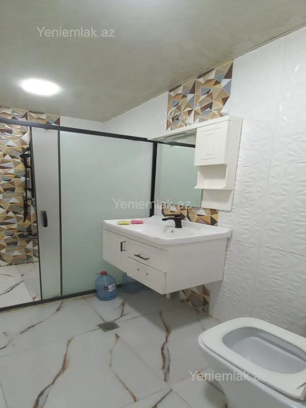 Satılır 3 otaqlı yeni tikili 110 m²