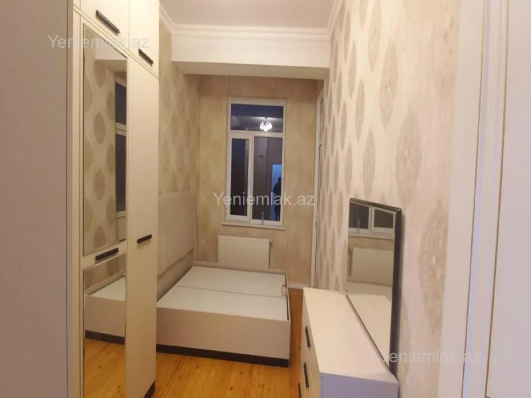 Satılır 3 otaqlı yeni tikili 110 m²