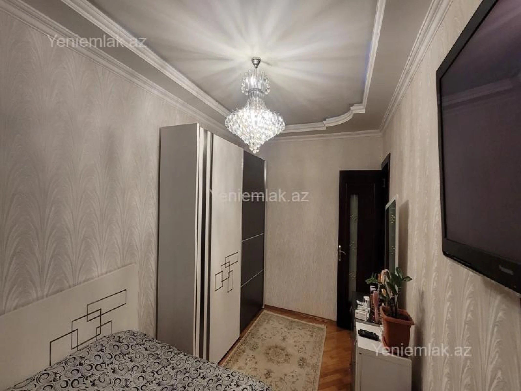 Satılır 3 otaqlı yeni tikili 85 m²