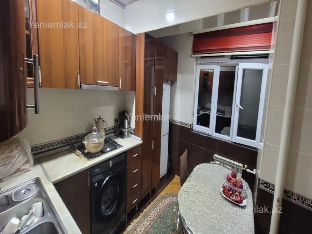 Satılır 3 otaqlı yeni tikili 85 m²
