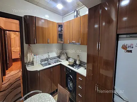 Satılır 3 otaqlı yeni tikili 85 m²