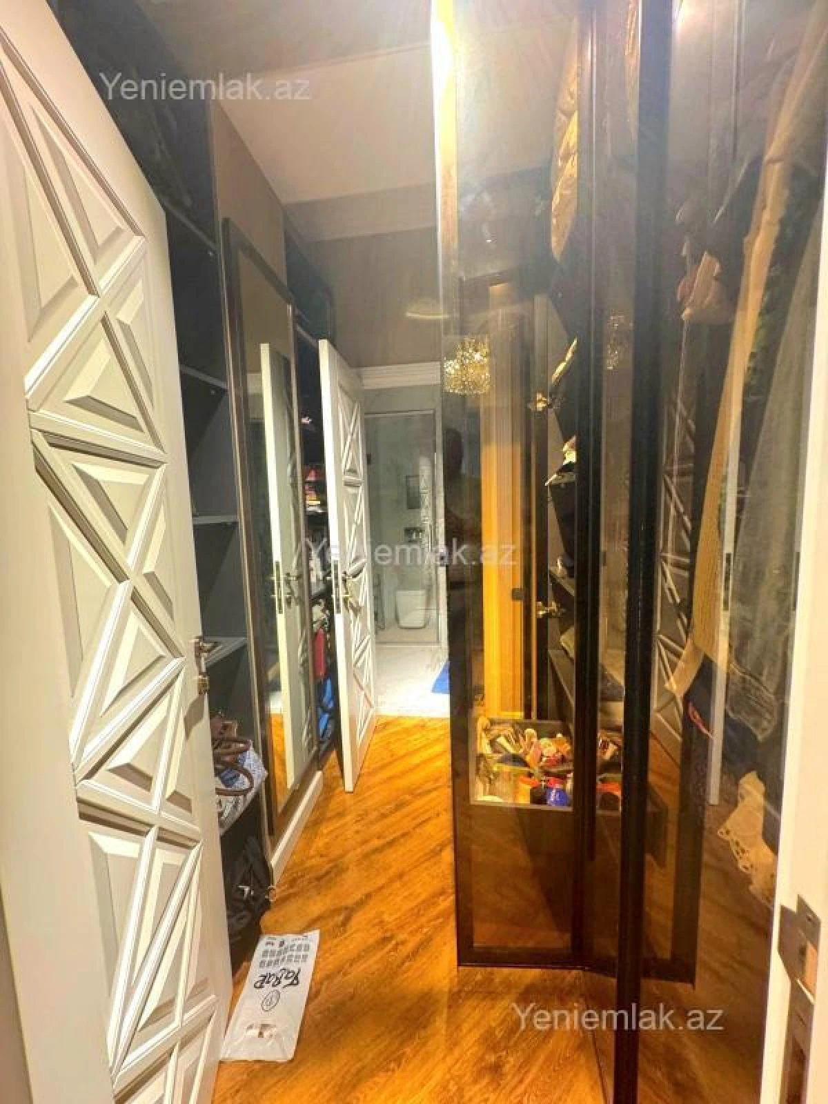 Satılır 3 otaqlı yeni tikili 105 m²