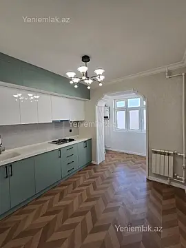 Satılır 3 otaqlı köhnə tikili 82 m²