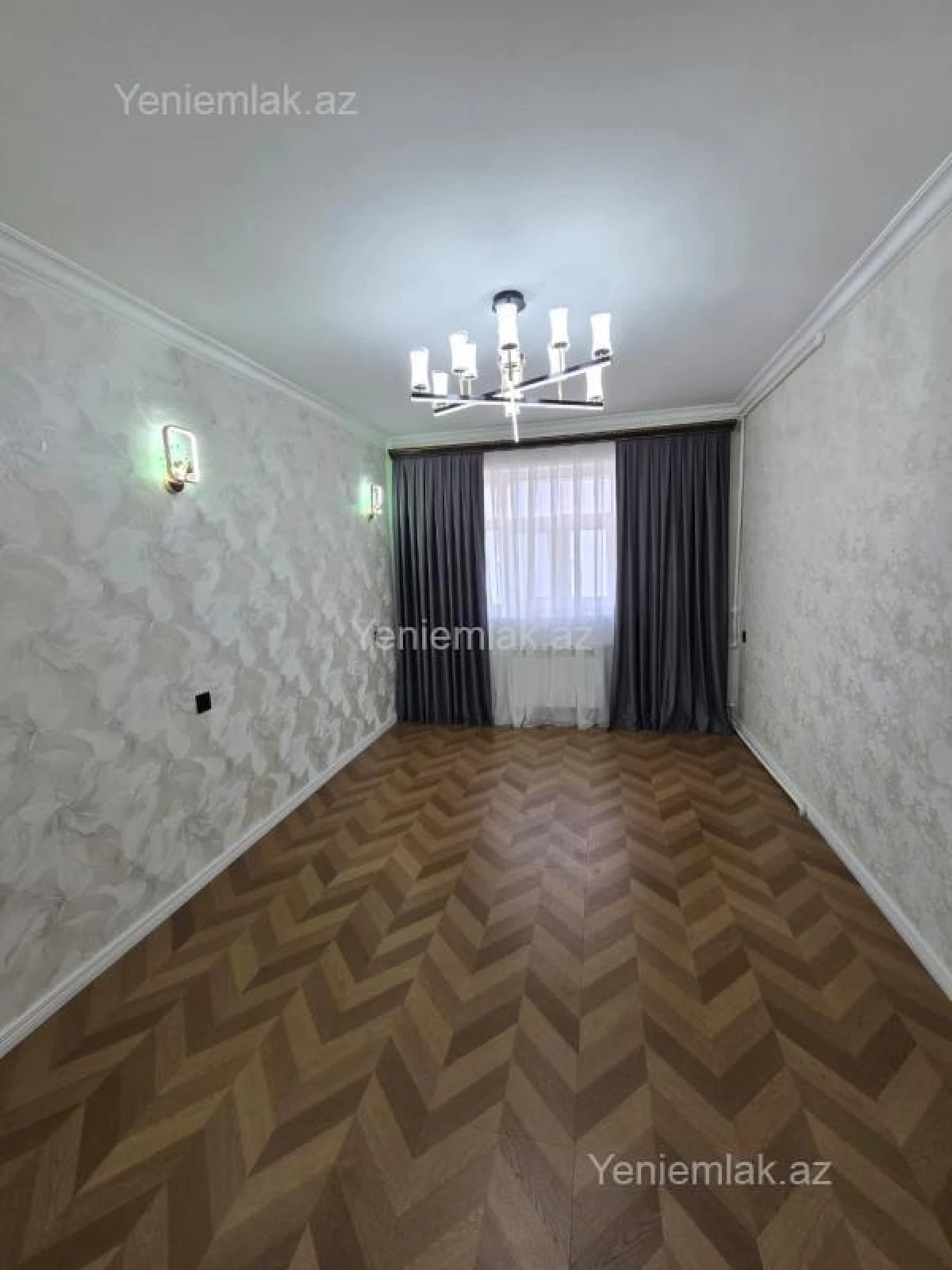 Satılır 3 otaqlı köhnə tikili 82 m²