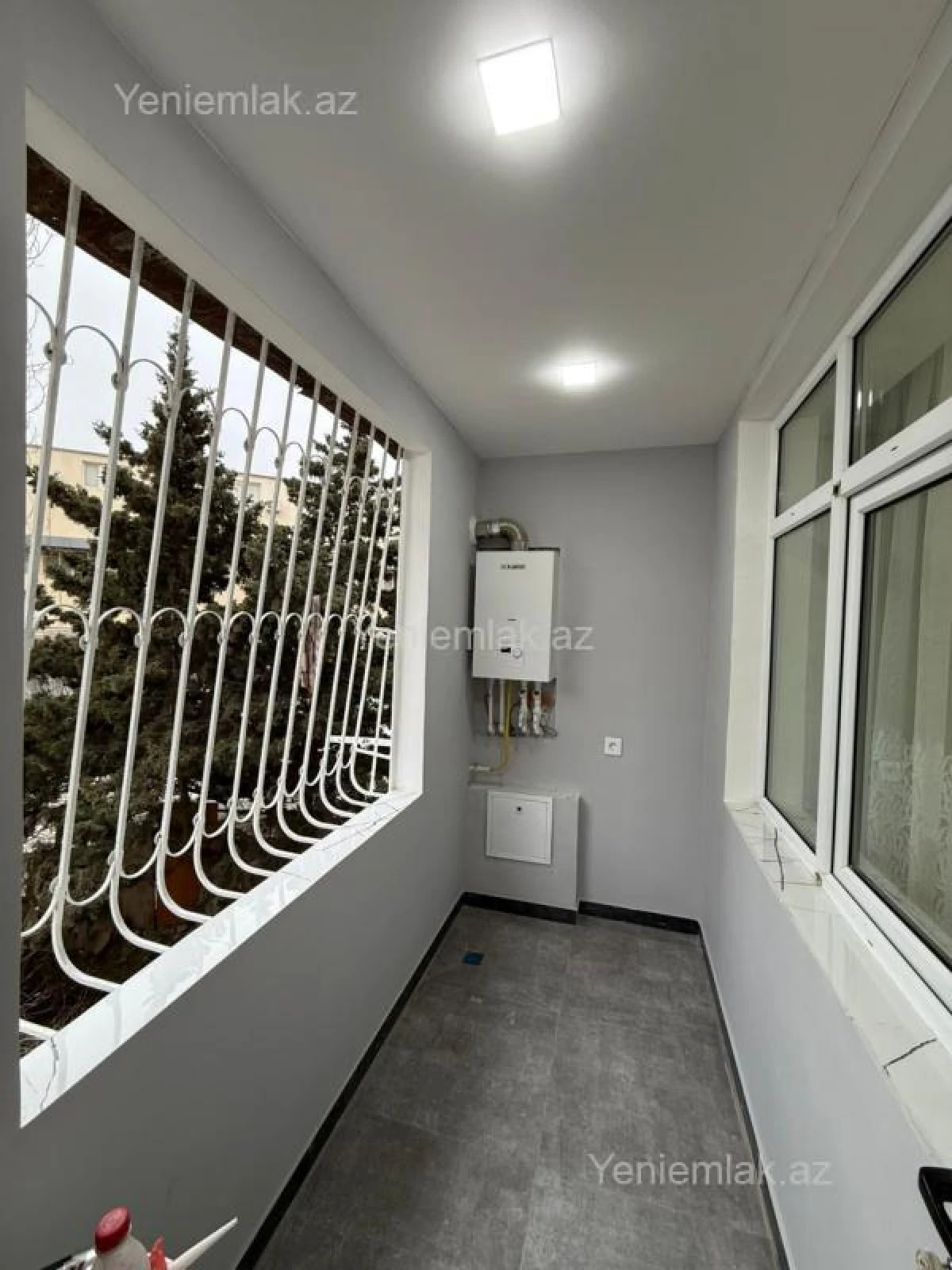 Satılır 2 otaqlı köhnə tikili 60 m²