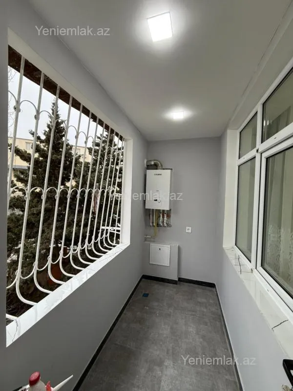 Satılır 2 otaqlı köhnə tikili 60 m²