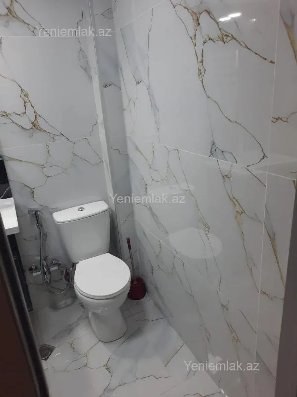 Satılır 2 otaqlı köhnə tikili 50 m²