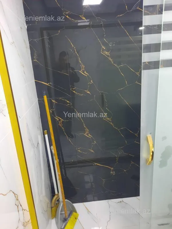 Satılır 2 otaqlı köhnə tikili 50 m²