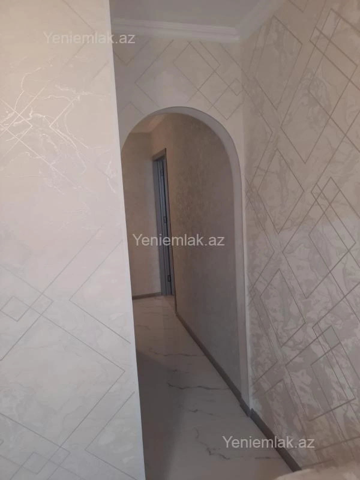 Satılır 2 otaqlı köhnə tikili 50 m²