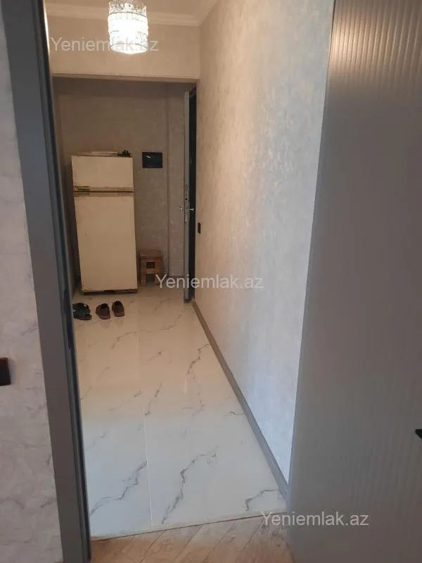 Satılır 2 otaqlı köhnə tikili 50 m²