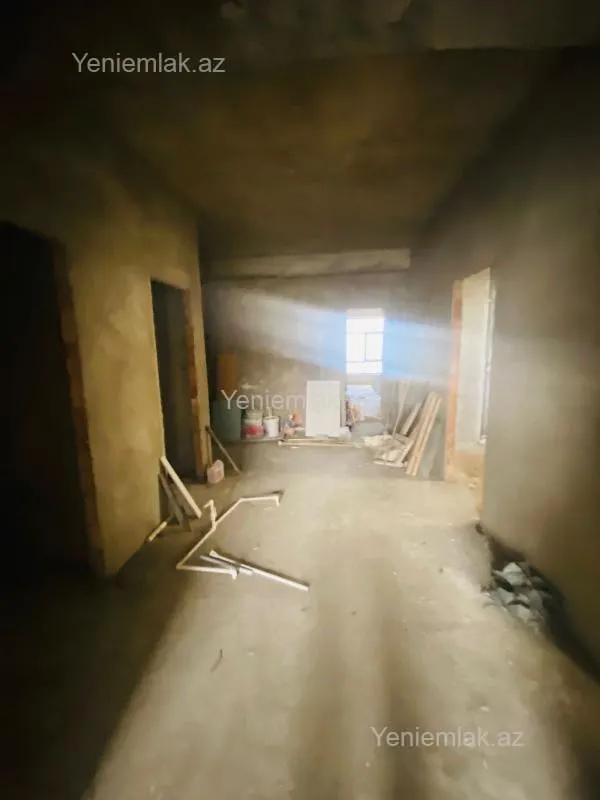 Satılır 5 otaqlı yeni tikili 250 m²