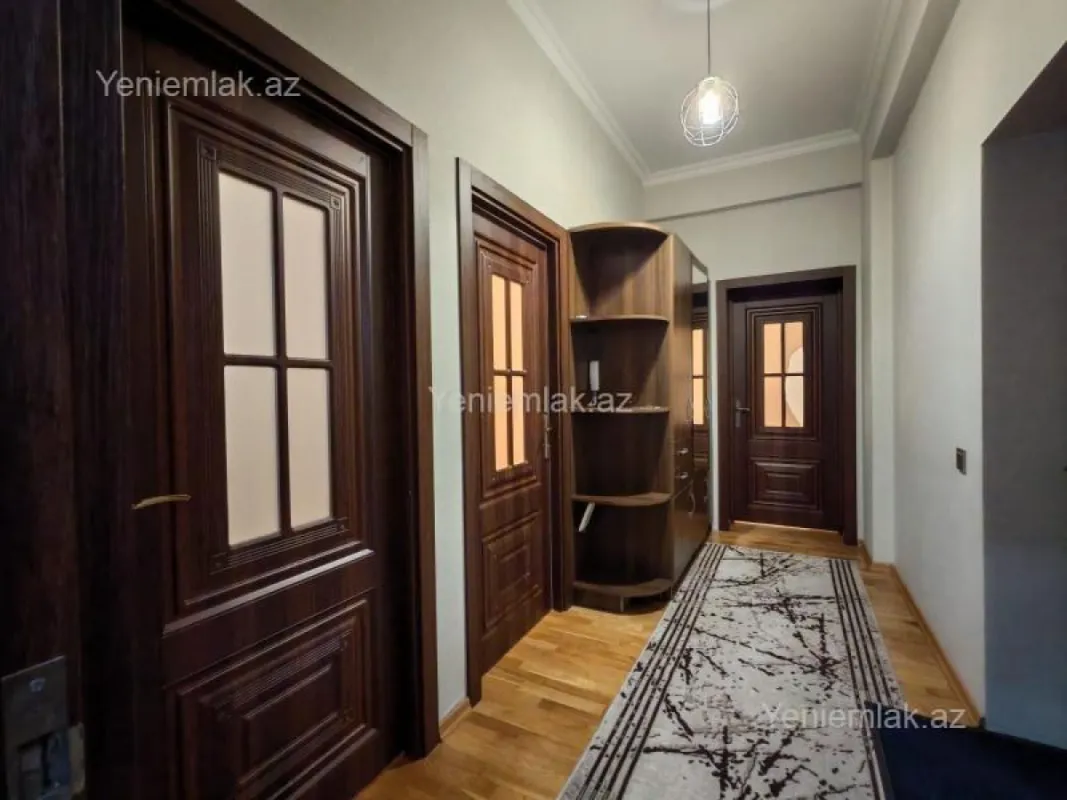 Satılır 2 otaqlı yeni tikili 70 m²