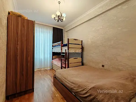 Satılır 2 otaqlı yeni tikili 70 m²