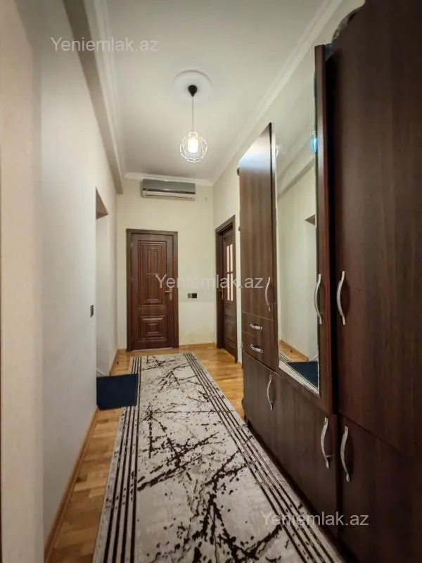 Satılır 2 otaqlı yeni tikili 70 m²