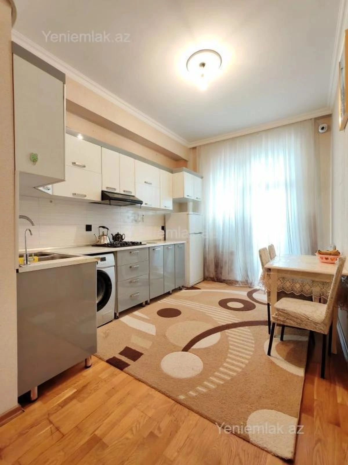 Satılır 2 otaqlı yeni tikili 70 m²