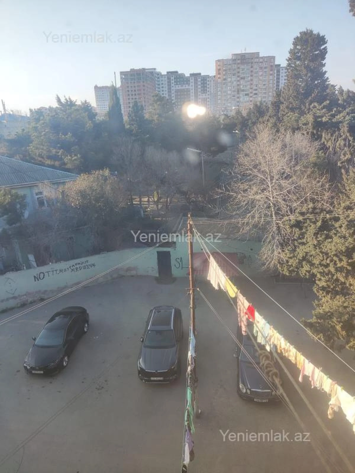 Satılır 2 otaqlı köhnə tikili 55 m²