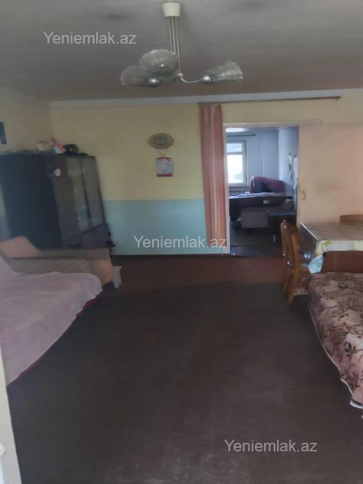 Satılır 2 otaqlı köhnə tikili 55 m²