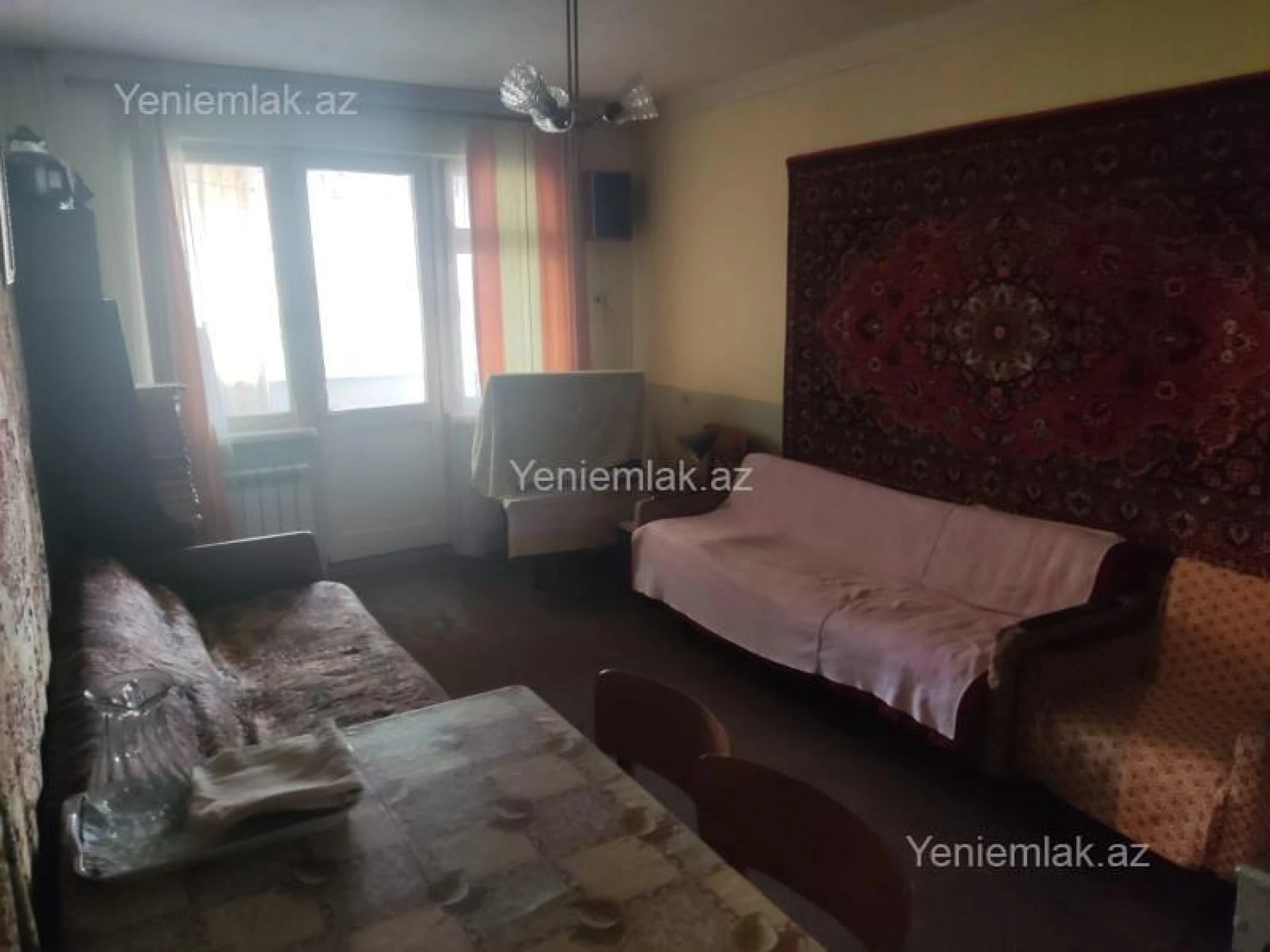 Satılır 2 otaqlı köhnə tikili 55 m²