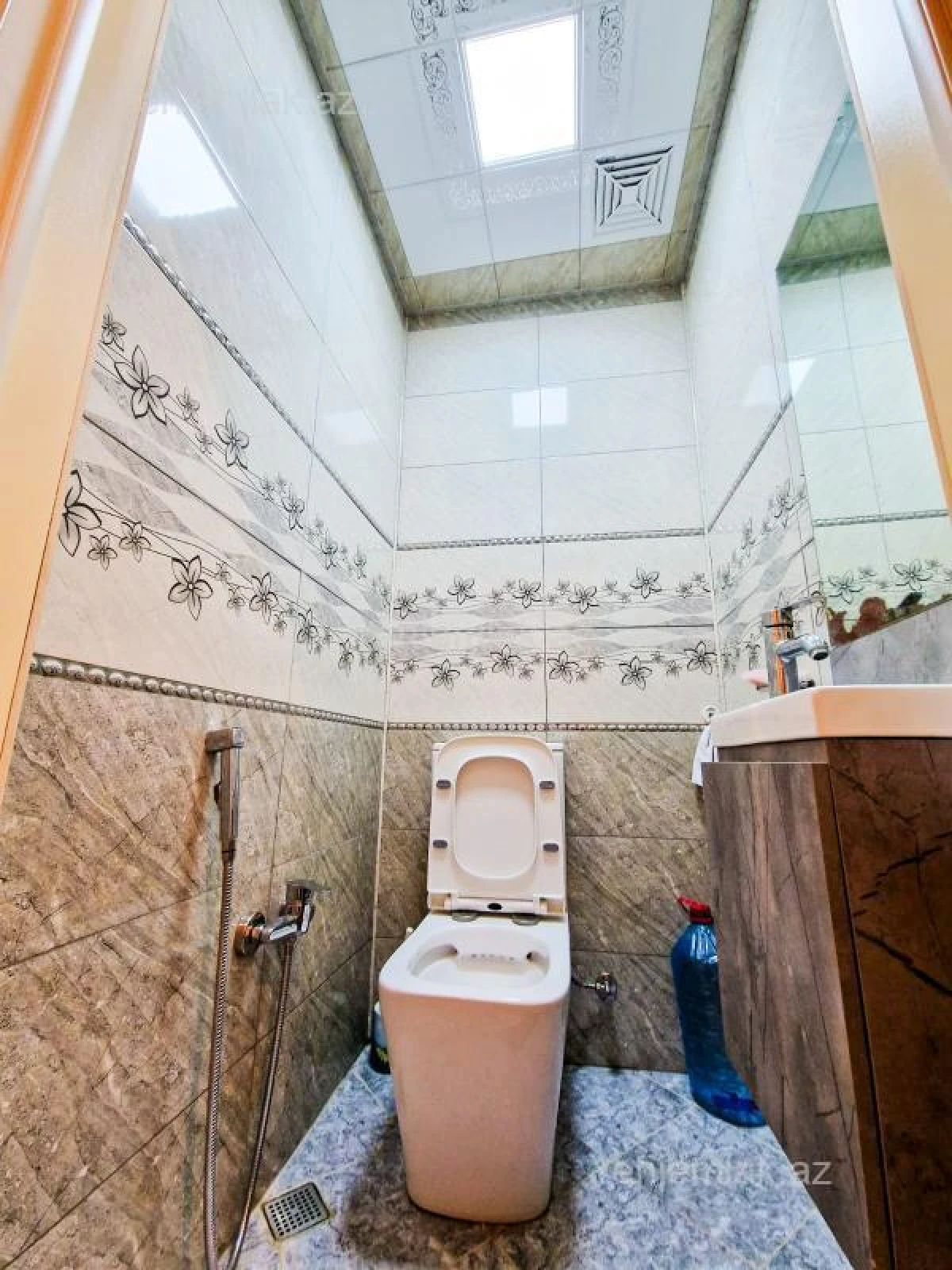 Satılır 3 otaqlı yeni tikili 96 m²