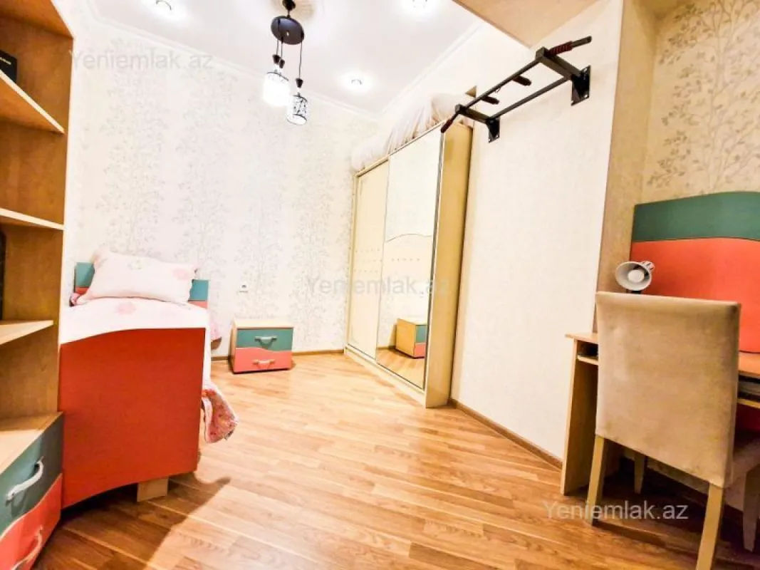 Satılır 3 otaqlı yeni tikili 96 m²