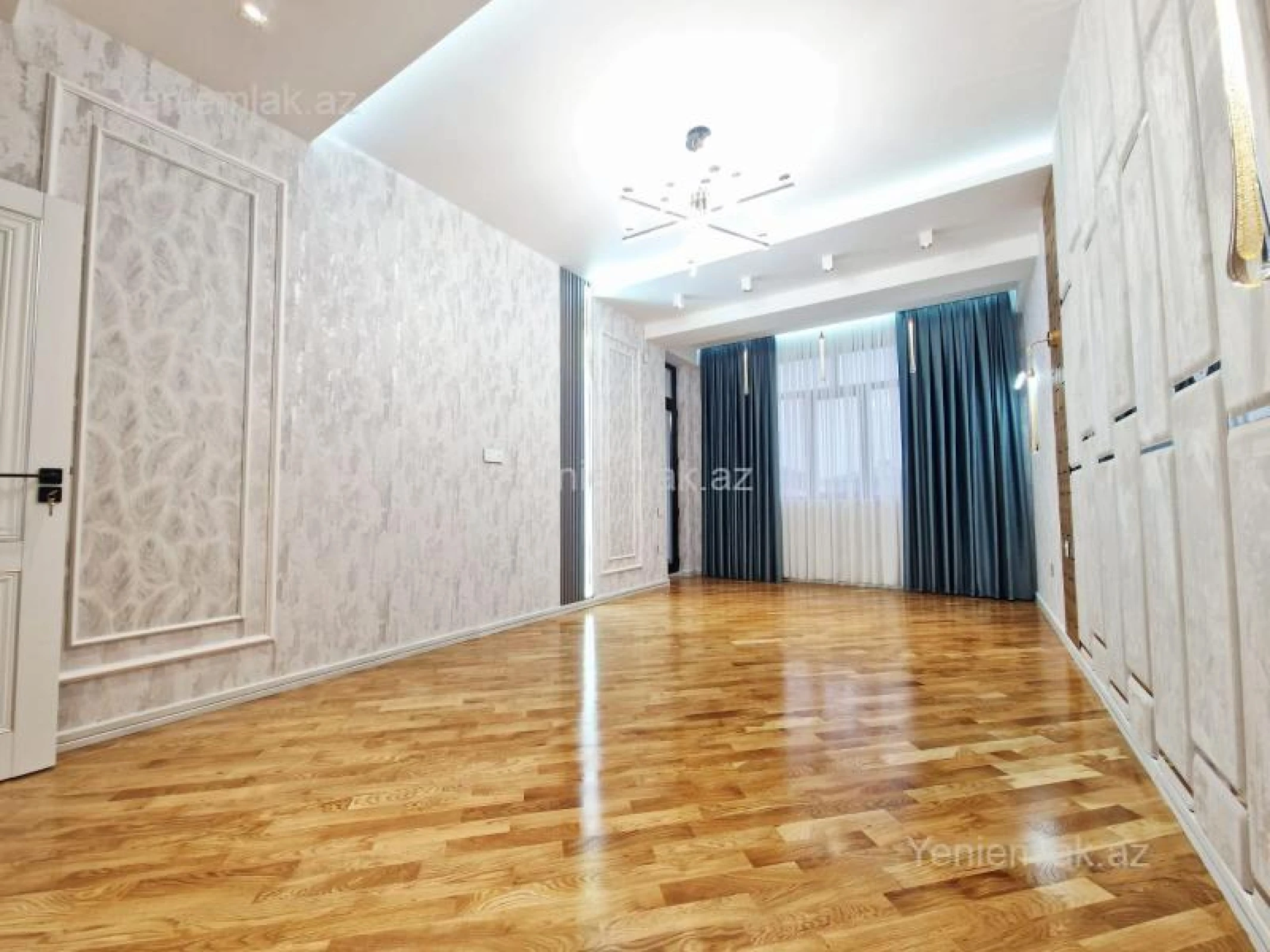 Satılır 3 otaqlı yeni tikili 120 m²