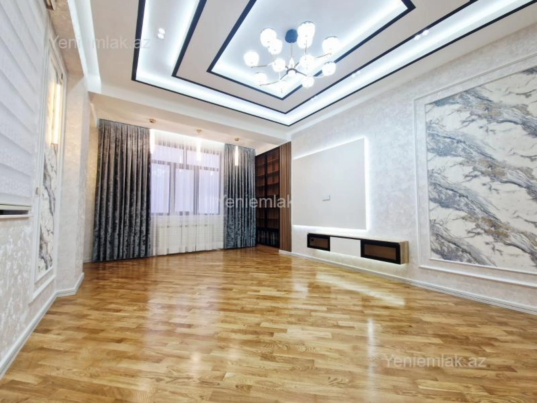 Satılır 3 otaqlı yeni tikili 120 m²