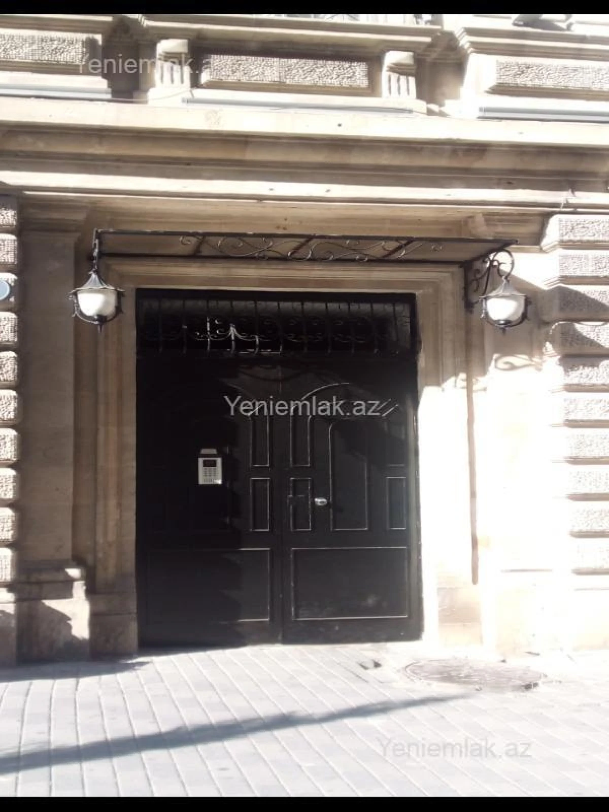 Satılır 4 otaqlı köhnə tikili 85 m²