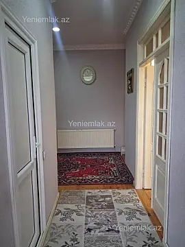 Satılır 6 otaqlı həyət evi 175 m²