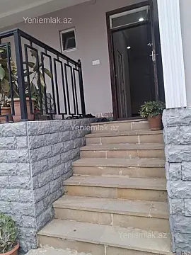 Satılır 6 otaqlı həyət evi 175 m²