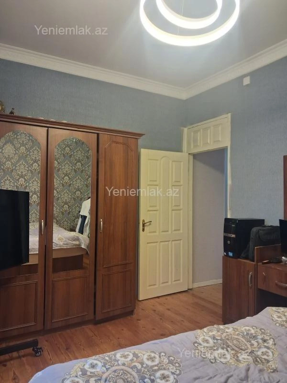 Satılır 6 otaqlı həyət evi 175 m²