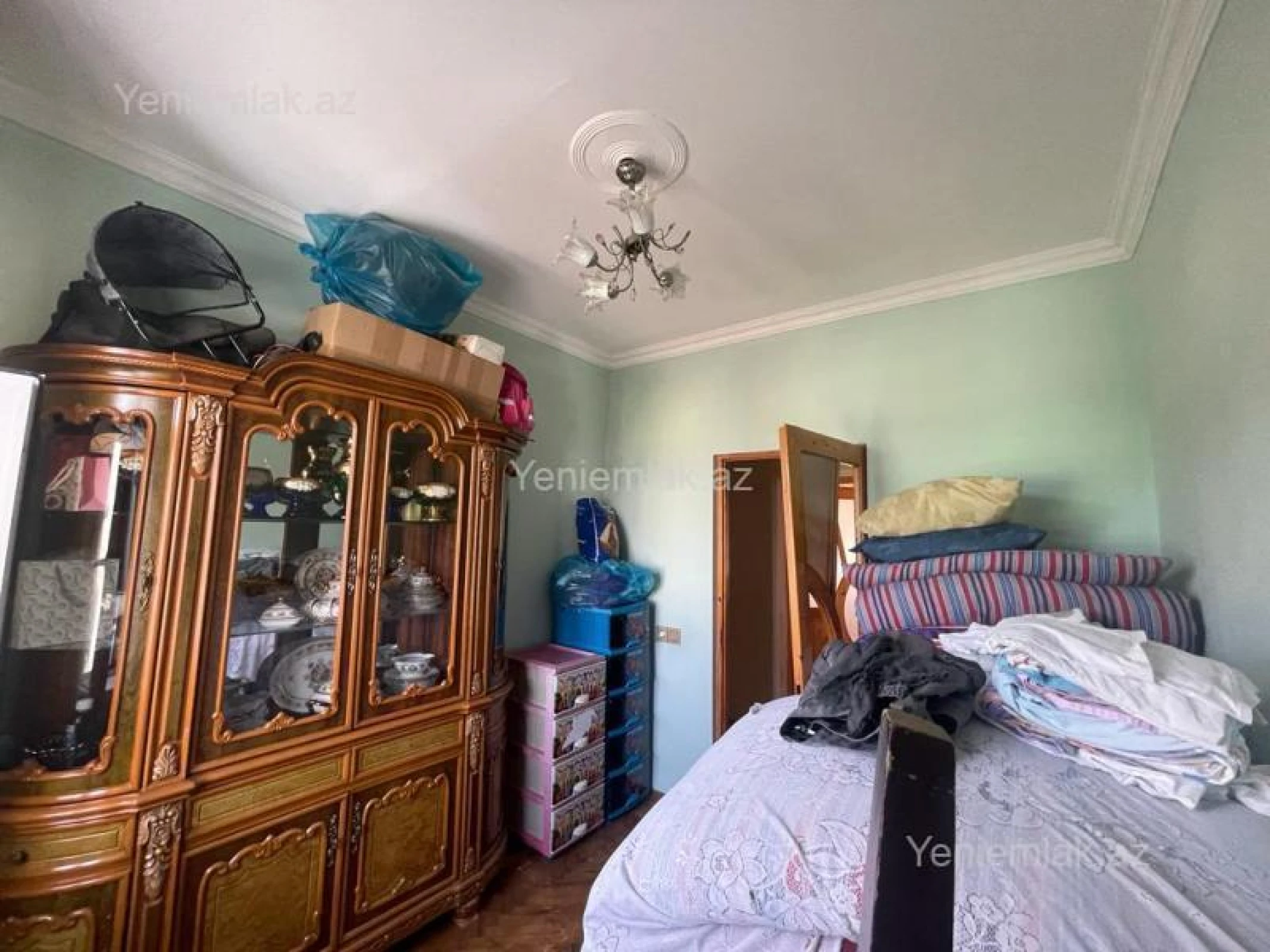 Satılır 3 otaqlı köhnə tikili 80 m²