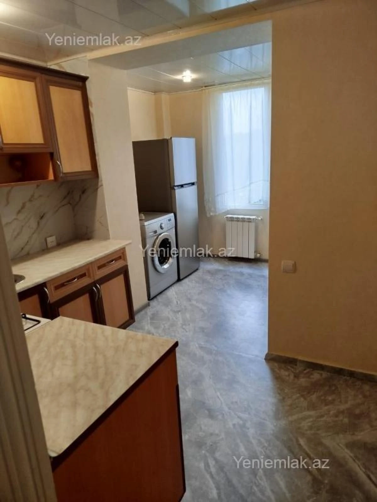 Satılır 2 otaqlı köhnə tikili 55 m²