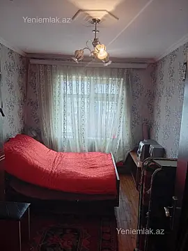 Satılır 2 otaqlı köhnə tikili 55 m²