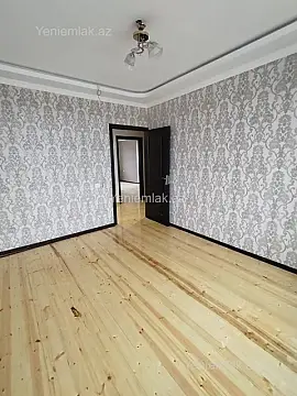 Satılır 5 otaqlı köhnə tikili 120 m²