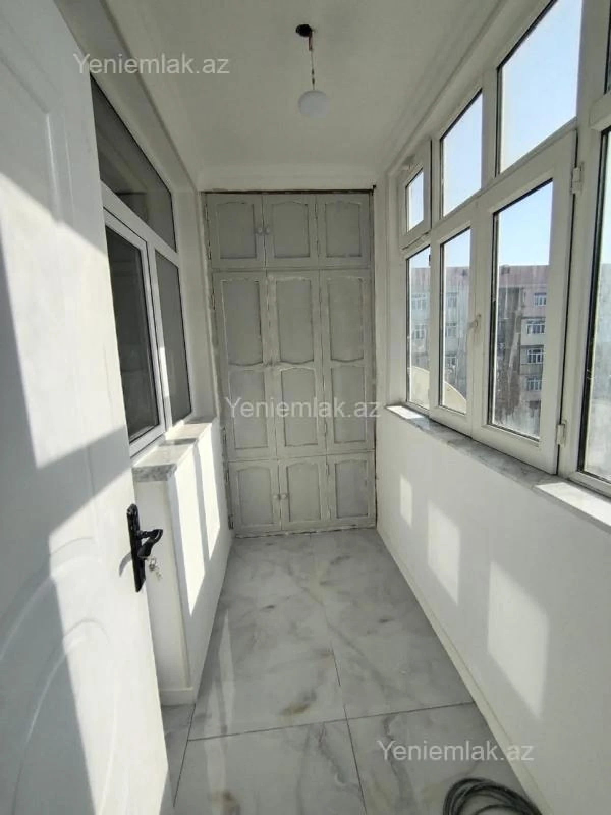 Satılır 3 otaqlı köhnə tikili 72 m²