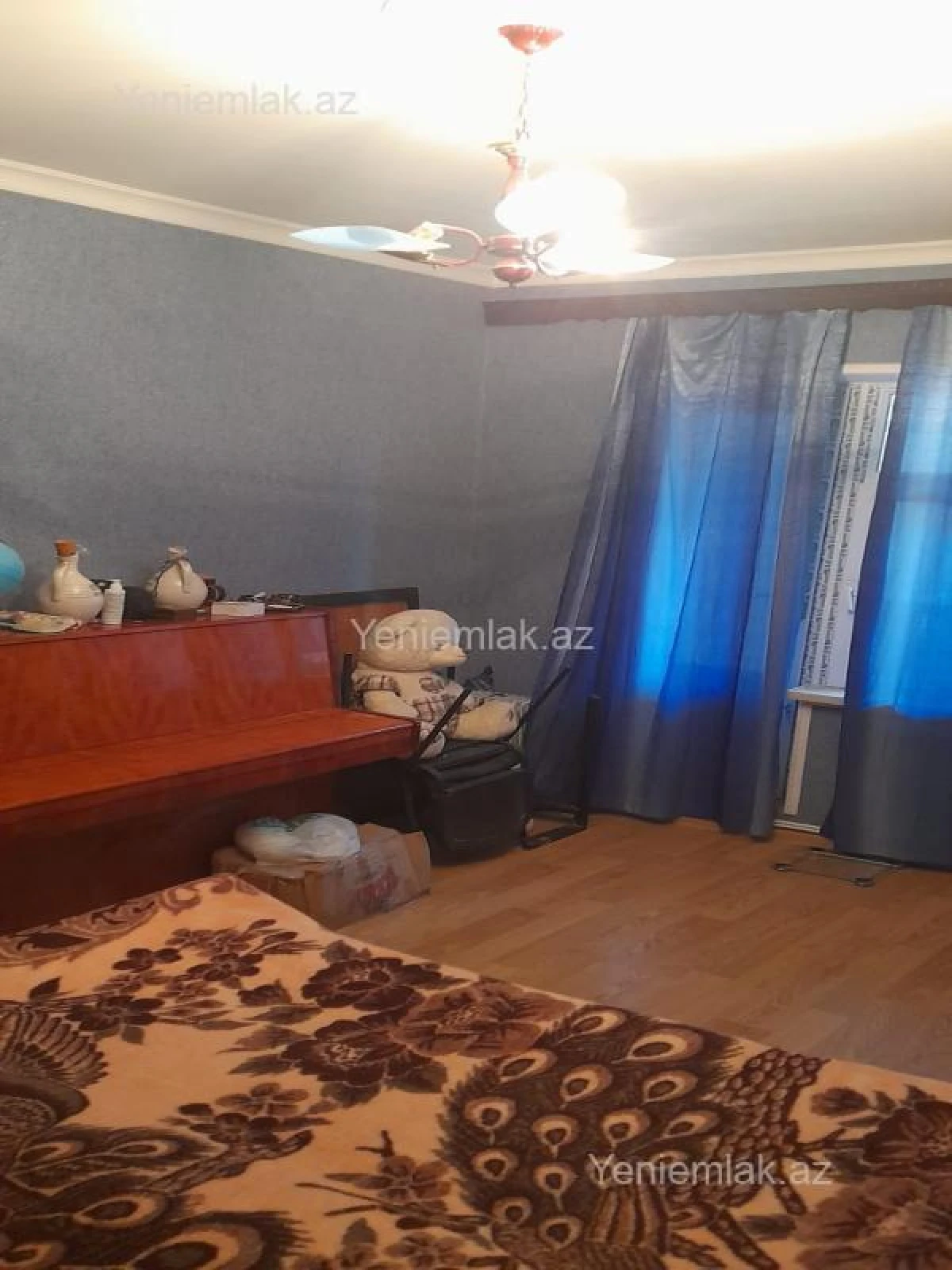 Satılır 5 otaqlı köhnə tikili 120 m²