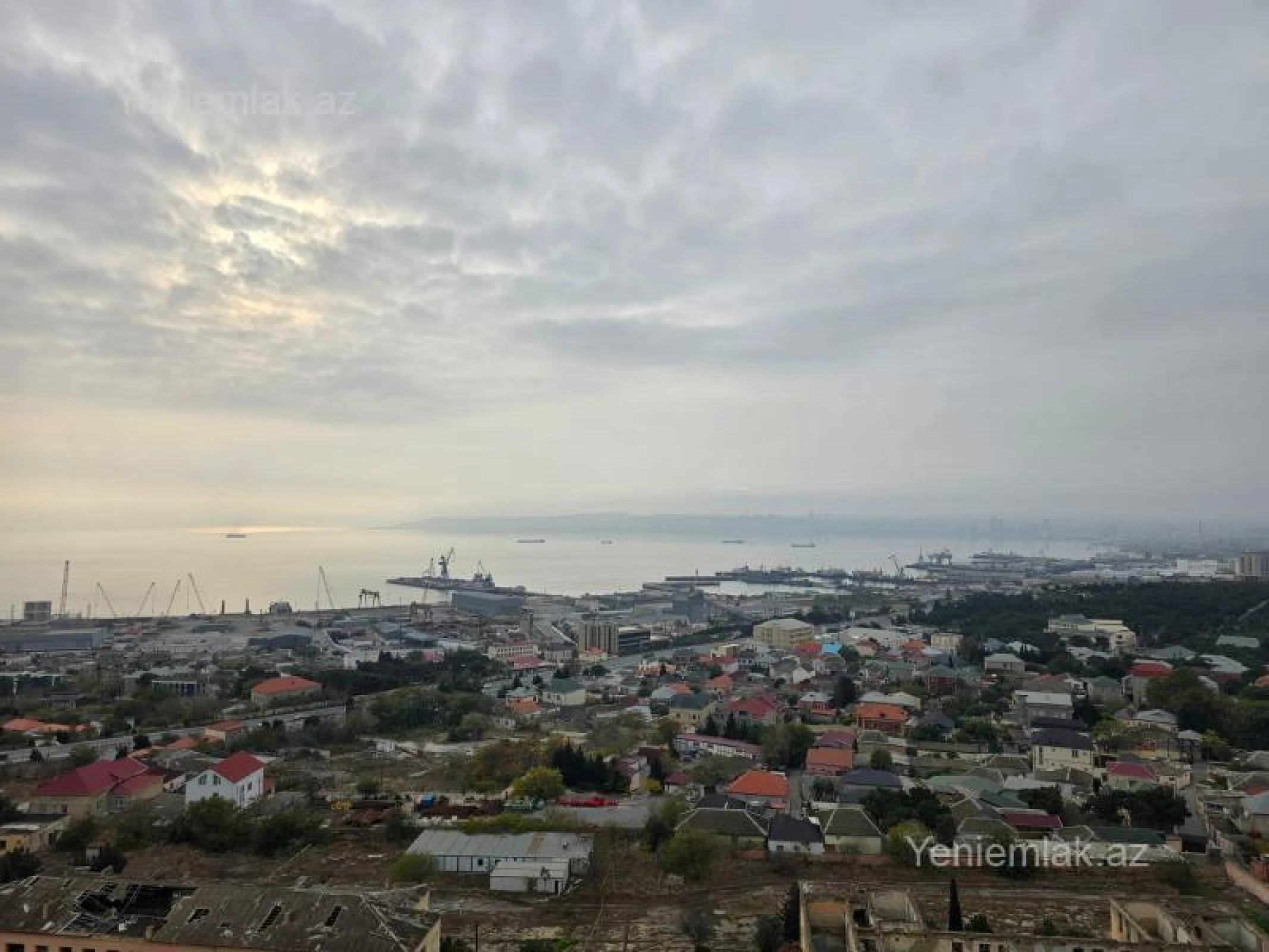 Satılır 4 otaqlı yeni tikili 150 m²