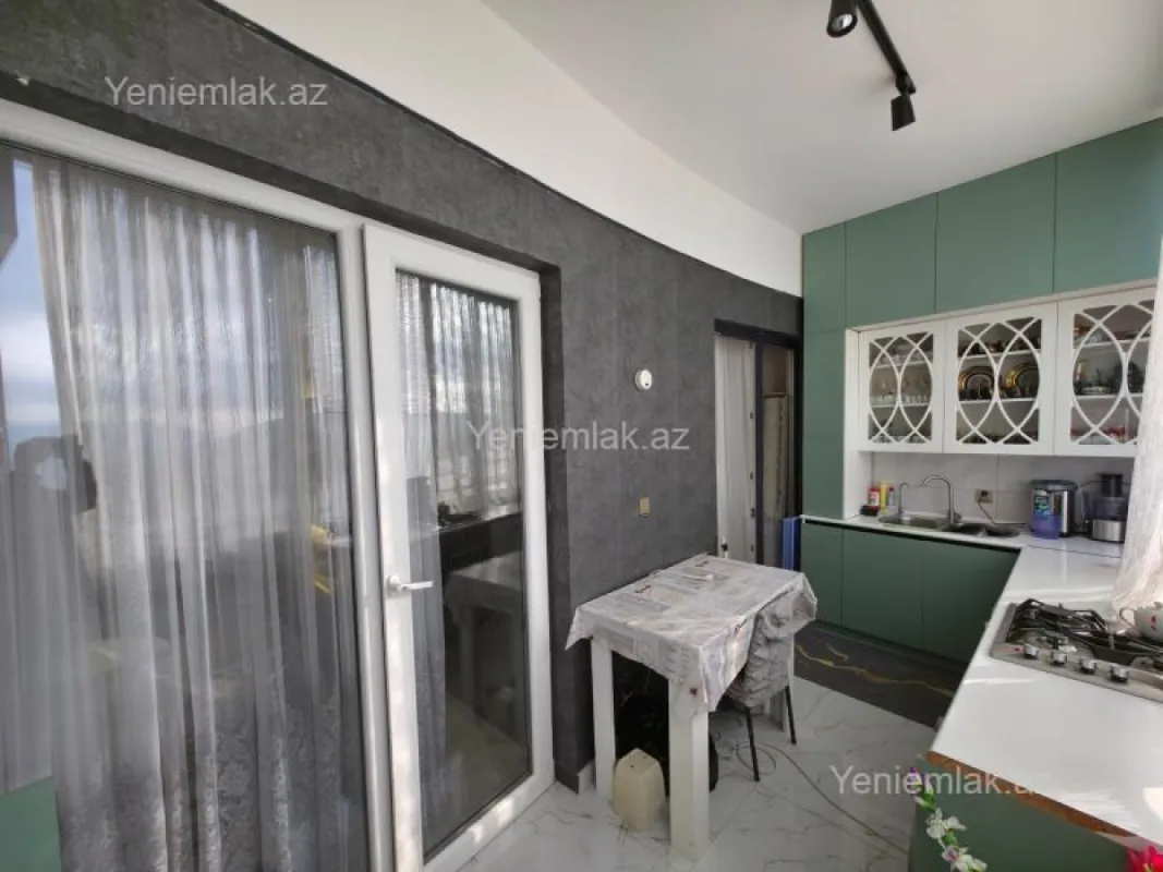 Satılır 3 otaqlı yeni tikili 66 m²