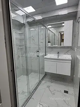 Satılır 2 otaqlı köhnə tikili 65 m²