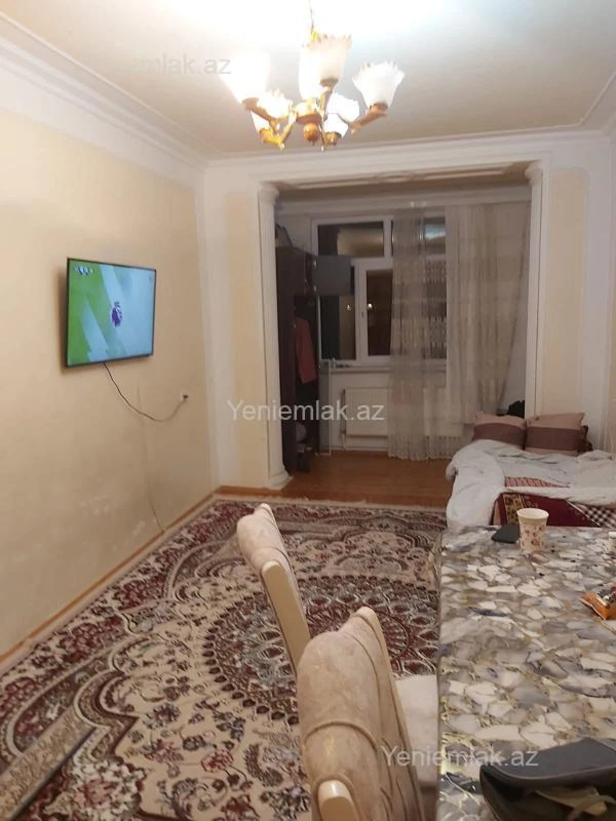 Satılır 2 otaqlı köhnə tikili 72 m²