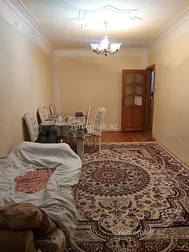 Satılır 2 otaqlı köhnə tikili 72 m²