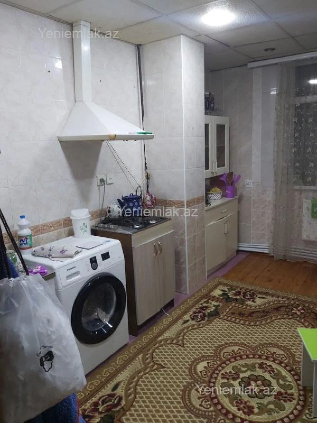 Satılır 2 otaqlı köhnə tikili 72 m²