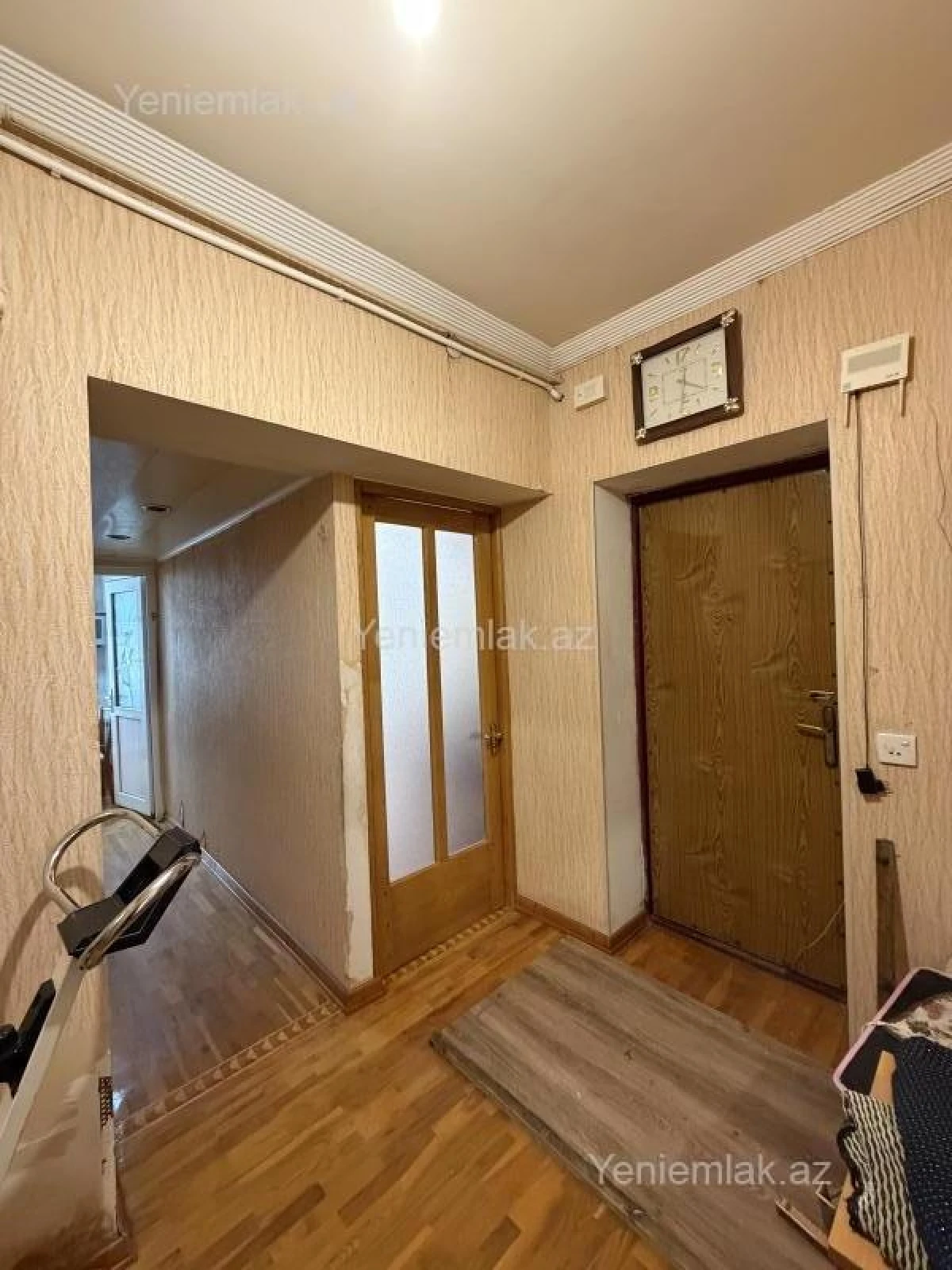 Satılır 2 otaqlı köhnə tikili 55 m²