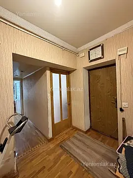Satılır 2 otaqlı köhnə tikili 55 m²
