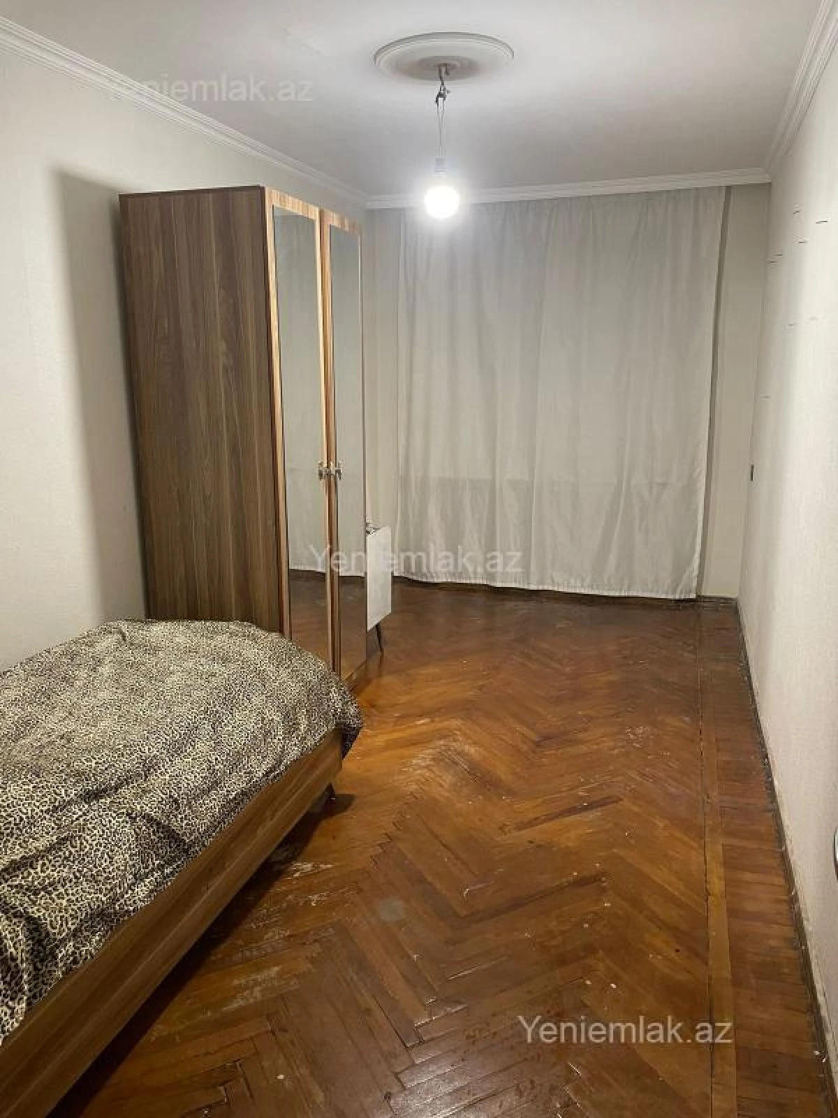 Satılır 3 otaqlı köhnə tikili 65 m²